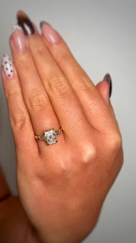 Radiant-Cut Baguette Shoulder Lab Diamond Ring