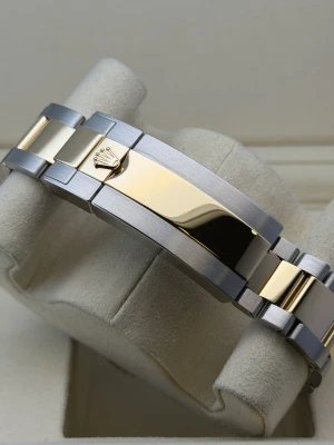 Rolex Submariner 126613LB 41mm ‘Bluesy’ 2023