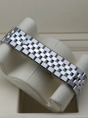 Rolex Land-Dweller 127334 40mm 2026