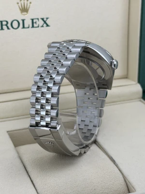 Rolex Datejust 126334 41mm Blue Diamond Dot 2021