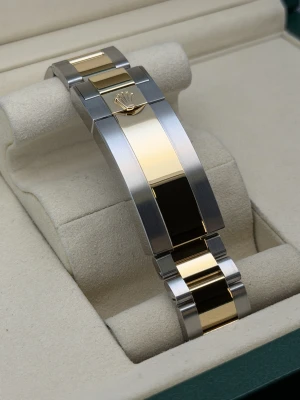 Rolex Submariner 126613LB 41mm ‘Bluesy’ 2023