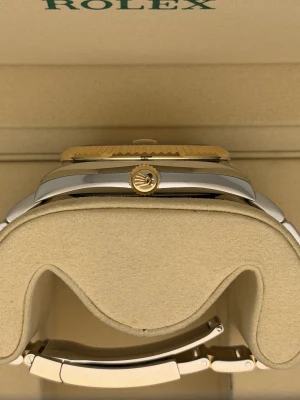 Rolex Sky-Dweller 336933 42mm Champagne Dial 2024