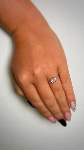 Emerald-cut Bezel-Set Solitaire Lab Diamond Ring