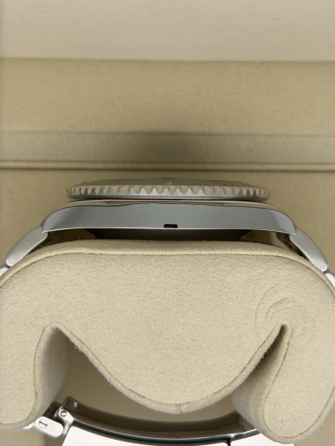 Rolex Submariner 126610LV ‘Starbucks’ MK2 Bezel 2023
